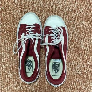 Maroon low top vans